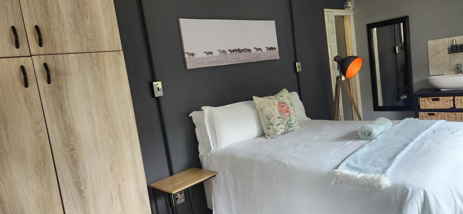 Mahogany Guesthouse ネルスプロイト エクステリア 写真